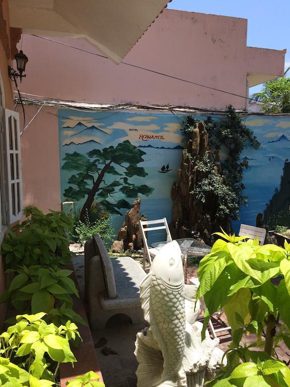 Hotel Romance Da Nang Exterior photo
